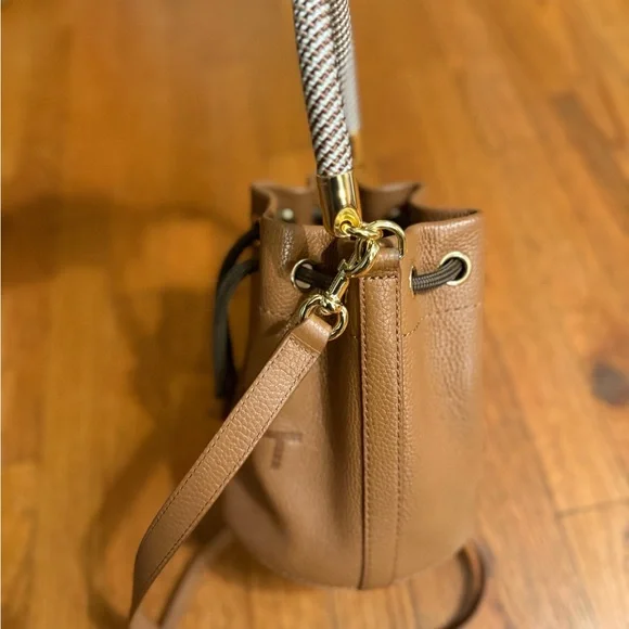 Gently Used Marc Jacobs Small Bucket Bag